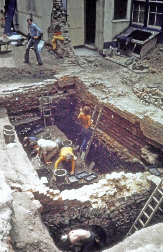 11 19 St Thomas Street Excavation Photo