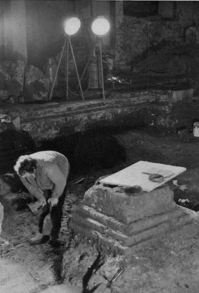 Digging by Gaslight