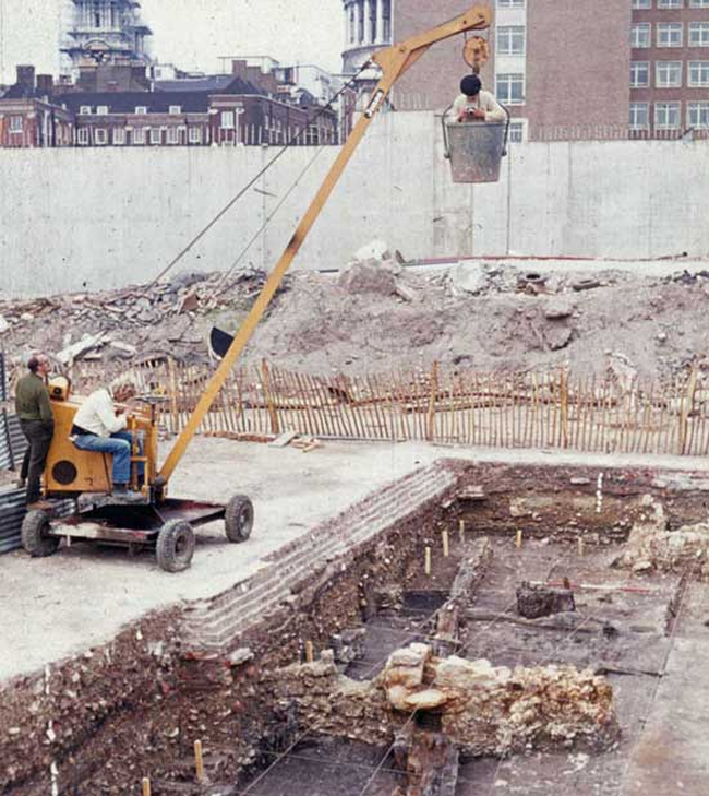 Houston we have lift off! Jamie Muir at the controls, Alan Thompson acting as ballast, and archaeologist/photographer Graham Troillet (Houghton) captured mid-flight