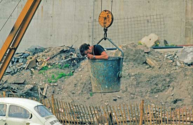 Airborne archaeologist/photographer Graham Troillet (Houghton) zooming in on Trig Lane